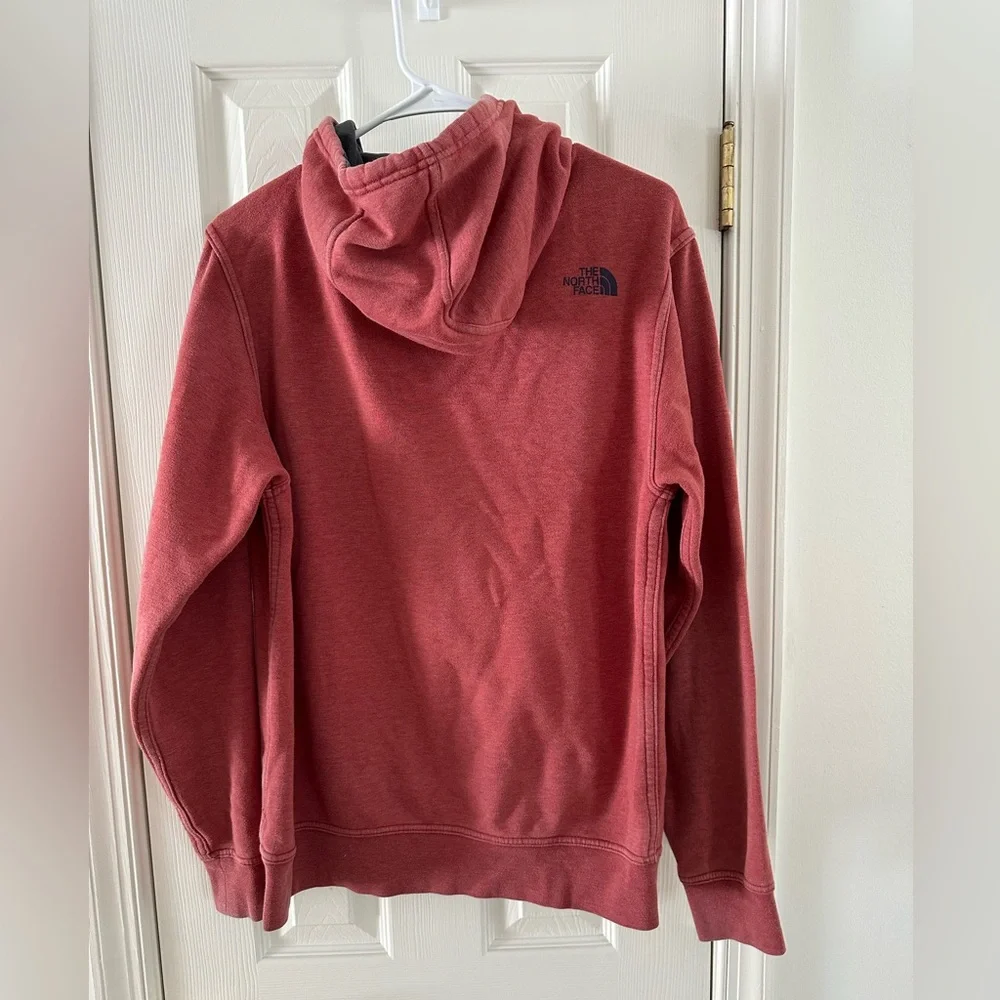 The North Face Men's Red Hoodie with Logo - Picture 7 of 11